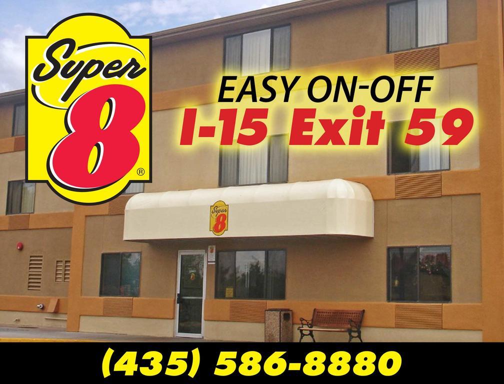 Super 8 By Wyndham Cedar City Esterno foto